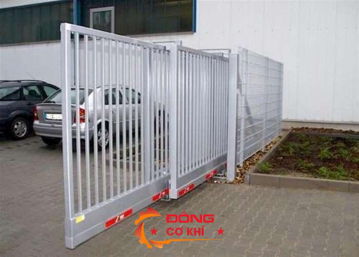 Cửa sắt ngoài trời – chịu nắng mưa tốt