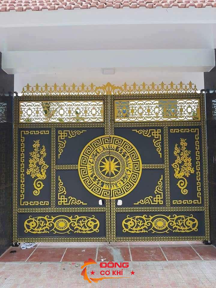 Báo giá công lắp đặt cửa sắt (theo m² và vị trí thi công)